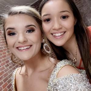 Meet your Posher, Katelyn